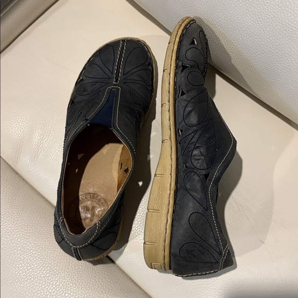 Josef Seibel Leather Navy Blue Slip-Ons Size 39 - Picture 4 of 9